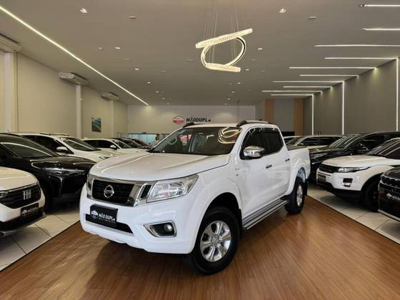 NISSAN FRONTIER 2.3 16V TURBO DIESEL SE CD 4X4 AUTOMÁTICO